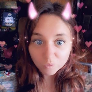 Meet your Posher, Brandi